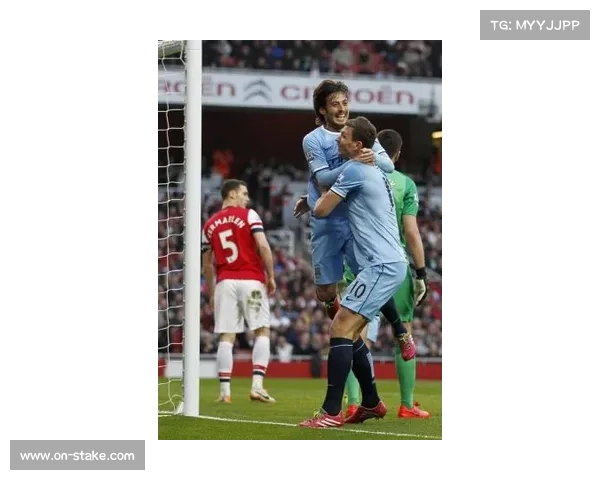 曼城豪取九连胜后防隐忧凸显瓜迪奥拉中场调整成关键