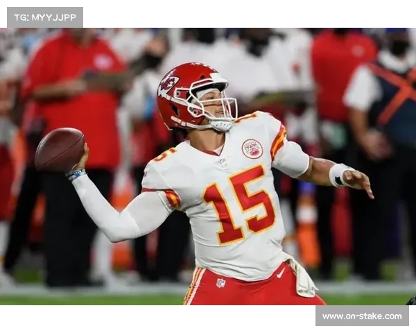 酋长进攻体系依赖马霍姆斯现象背后，阵容构建待优化